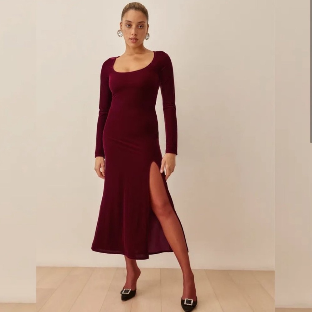 Reformation Finneas Long Sleeve Velvet Midi Dress